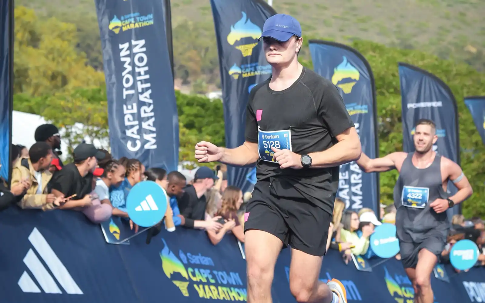 Hyperclear Running Club athlete competing in the Sanlam Cape Town Marathon to support the Raise for a Child education initiative.